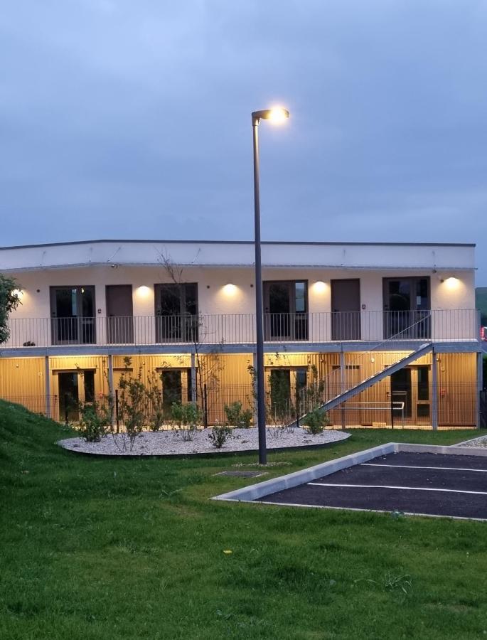 Kyriad Angouleme Nord Champniers- Hotel & Residence Champniers  Exterior foto