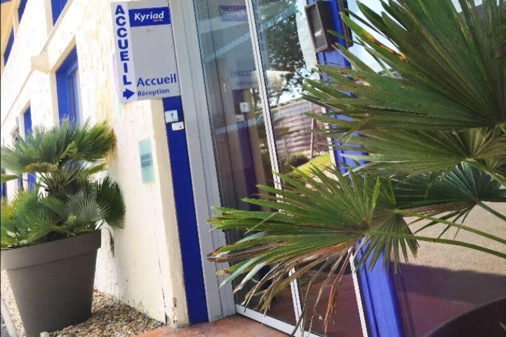 Kyriad Angouleme Nord Champniers- Hotel & Residence Champniers  Exterior foto